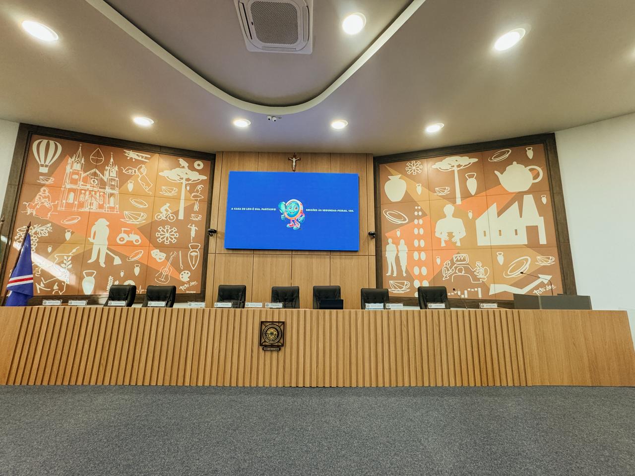 Câmara convoca sessão extraordinária para segunda-feira (08/12) após votação da LOA