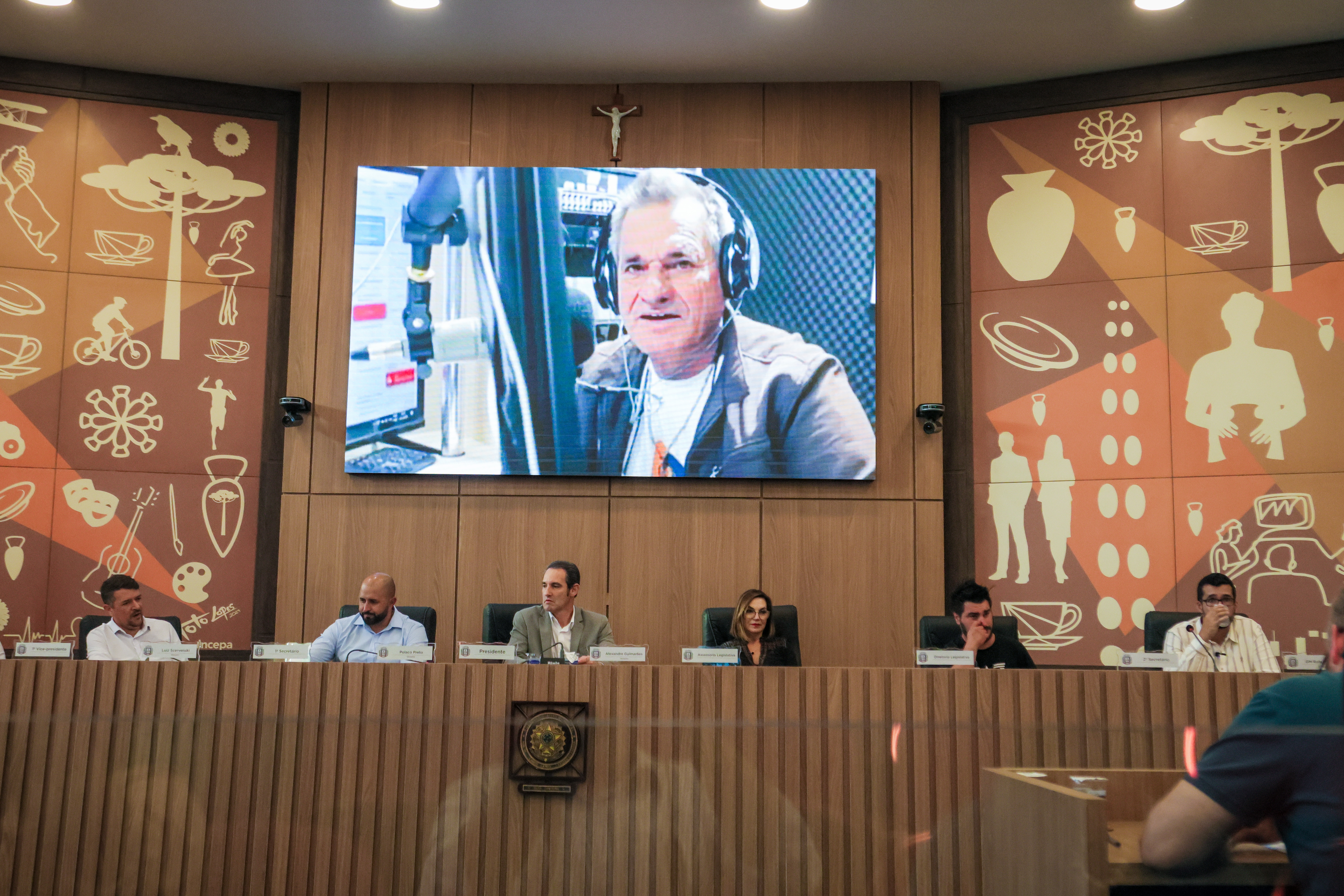 Câmara de Campo Largo inaugura espaço de imprensa Braz Morais