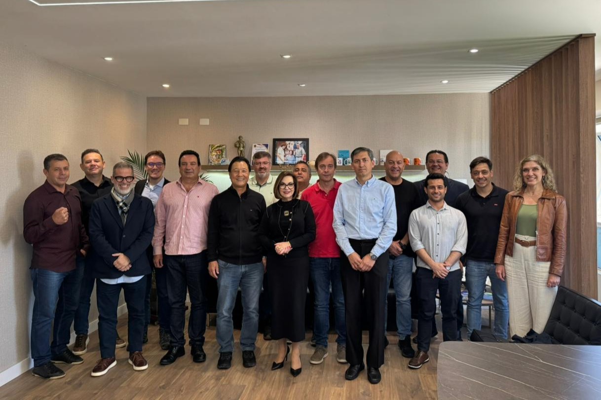 Educação e inovação: comitiva portuguesa visita Câmara de Vereadores 