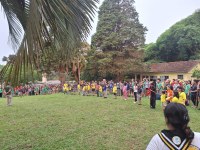 Escoteiros visitam o Plenário da Câmara Municipal de Campo Largo. 