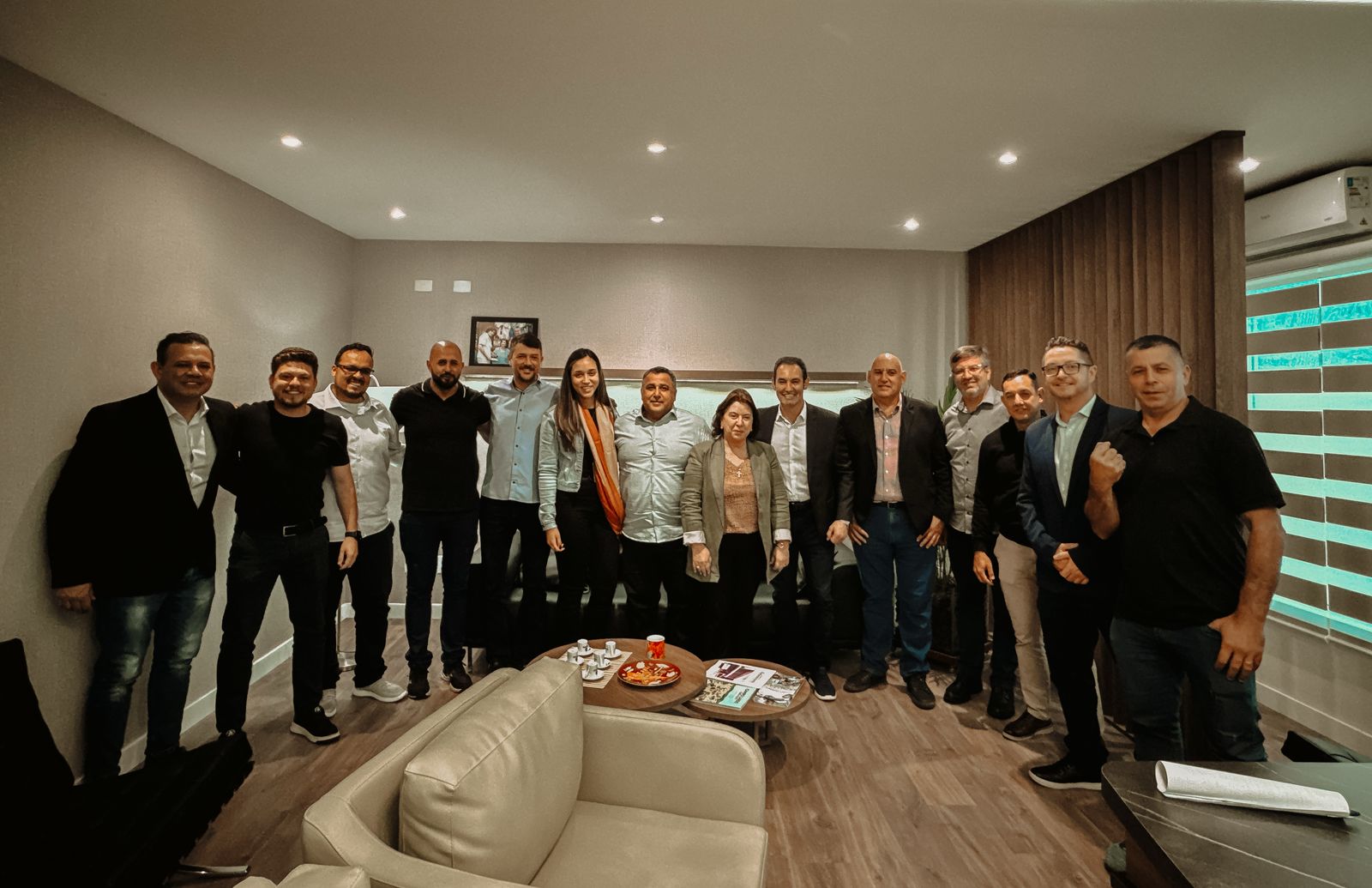 Secretária Municipal de Cultura apresenta panorama das ações culturais em visita à Câmara de Campo Largo 
